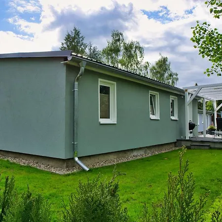 Geraumiges Strandhaus: Familienfreundlich Mit Terrasse Nahe Werbellinsee *