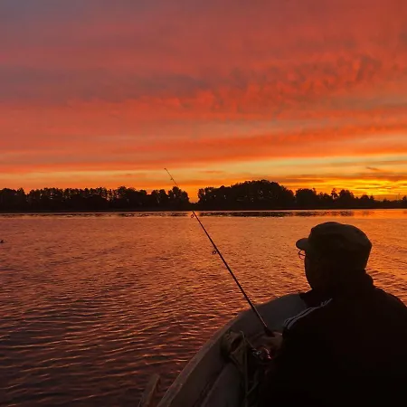Modernes Sonnendeck 70 Qm I Strandnah I Terrasse I 2 Schlafzimmer I Naehe Werbellinsee