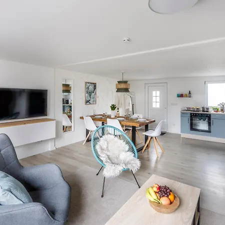 Tatil Evi Modernes Sonnendeck 70 Qm I Strandnah I Terrasse I 2 Schlafzimmer I Naehe Werbellinsee *