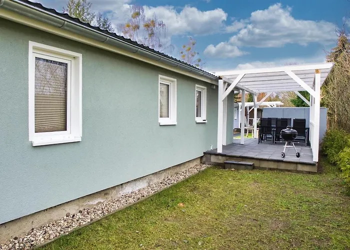 Modernes Sonnendeck 70 Qm I Strandnah I Terrasse I 2 Schlafzimmer I Naehe Werbellinsee بيت للعطل