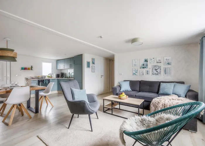 度假居 Modernes Sonnendeck 70 Qm I Strandnah I Terrasse I 2 Schlafzimmer I Naehe Werbellinsee *